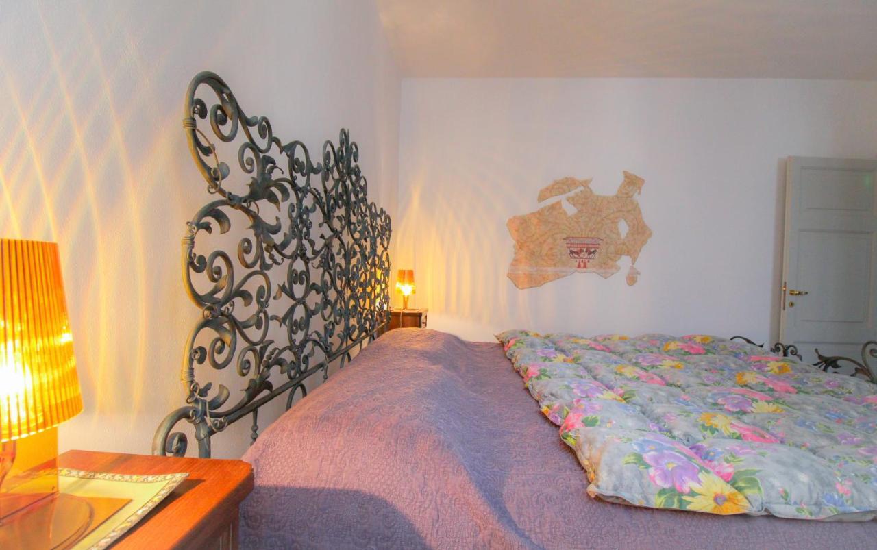 Bel Faggio Rosso Apartment Menaggio Exterior foto